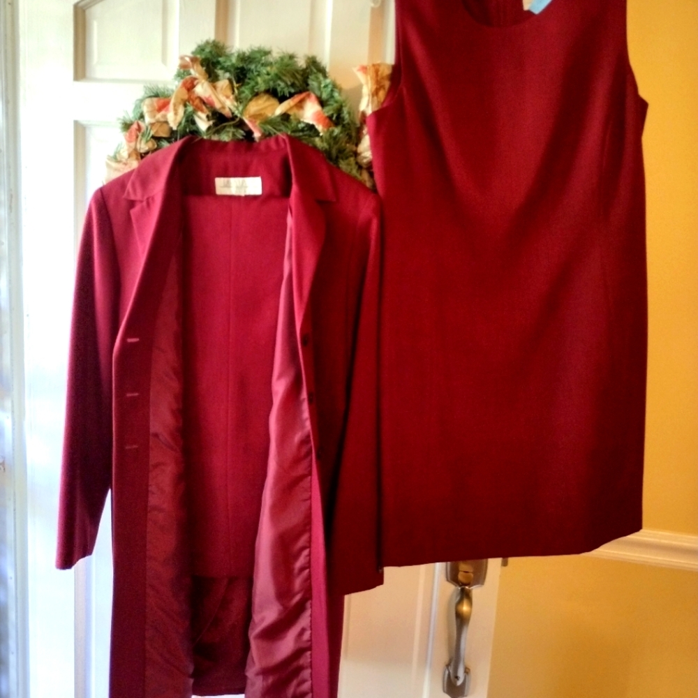 3 piece Larry Levine suit
